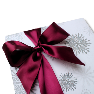 30-pc Silver Snowflake Bow Box