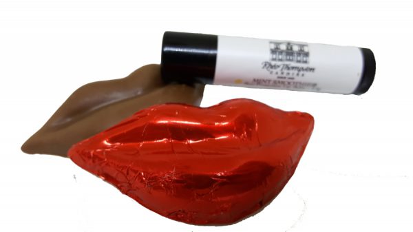 Mint Smoothie® Lip Balm with Milk Chocolate Lips